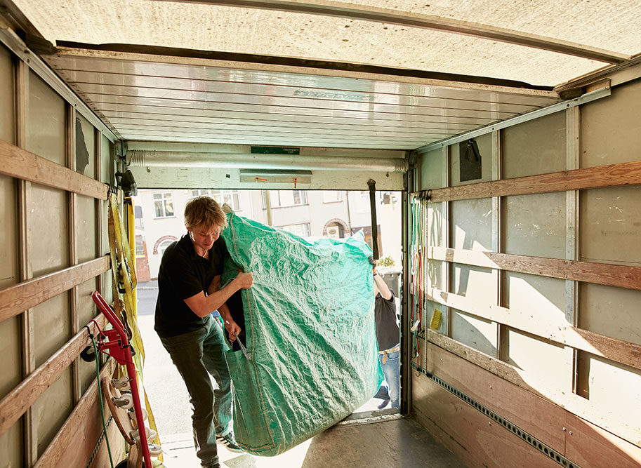 Removalist East Melbourne